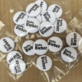 StudioBieber_Logo_Ansteckbutton_7